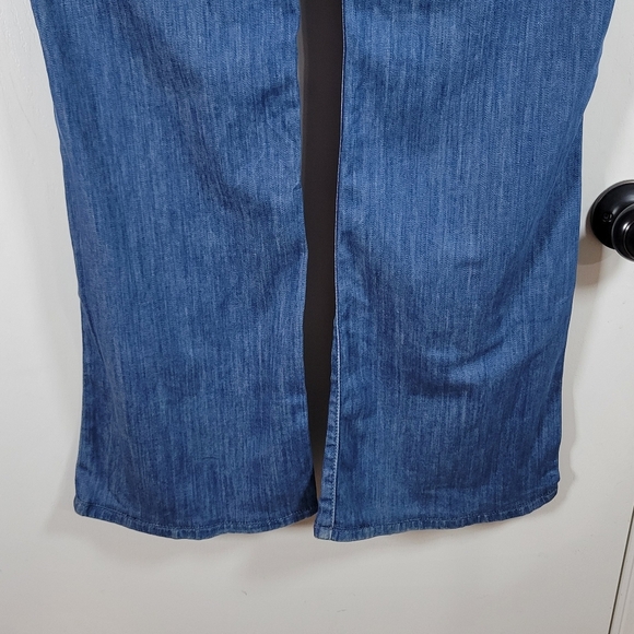 7 For All Mankind Dojo Jeans Women's Size 30 Classic Medium Wash Wide Leg Denim - Picture 7 of 9
